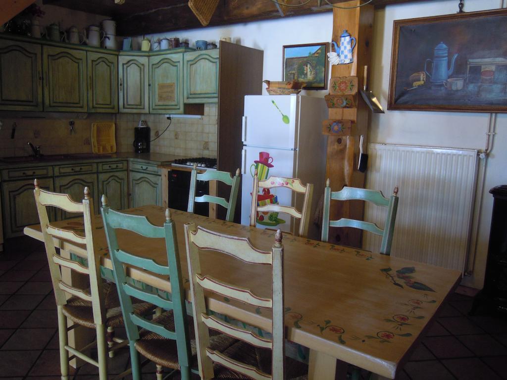 Gite Le Francillon Villa Les Estables Room photo